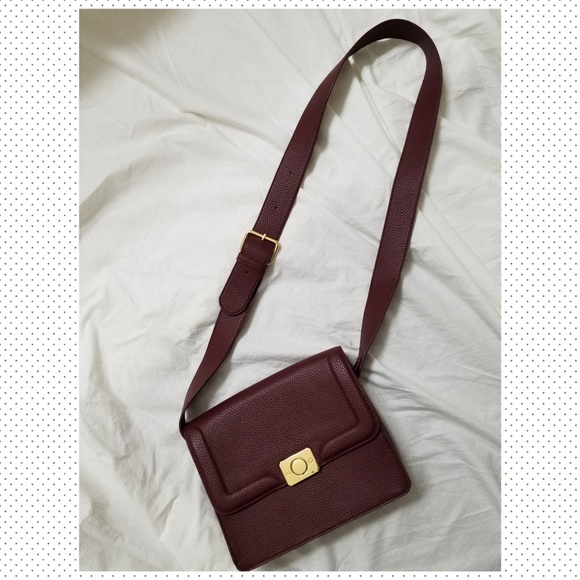 Express Handbags - EXPRESS Crossbody burgundy bag